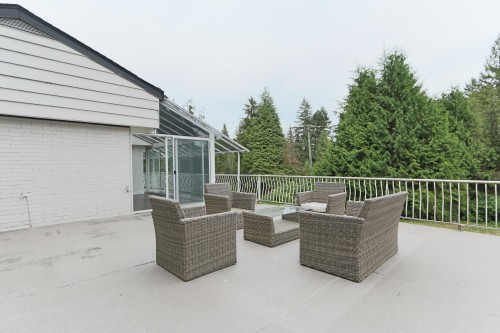 660 Kenwood Road, West Vancouver, BC 