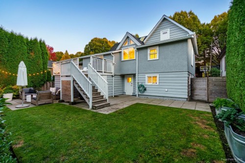 855 22Nd Avenue E, Vancouver, BC 