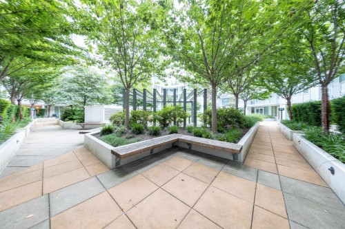 704-8699 Hazelbridge Way, Richmond, BC 