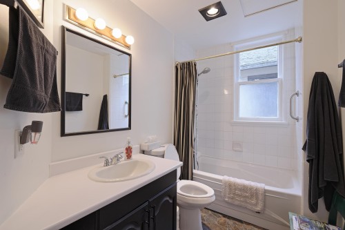 2546 Eton Street, Vancouver, BC 
