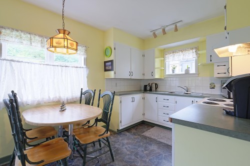 2546 Eton Street, Vancouver, BC 