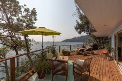 1483 Webb Road Bowen Island, BC V0N 1G0