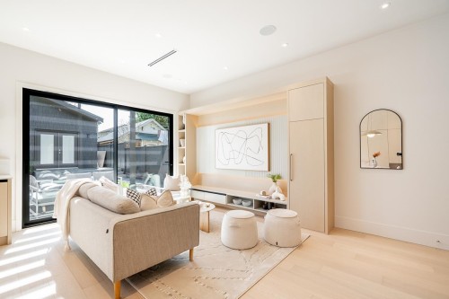 2-372 37Th Avenue E, Vancouver, BC 