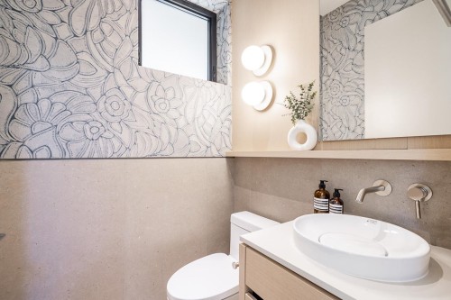2-372 37Th Avenue E, Vancouver, BC 