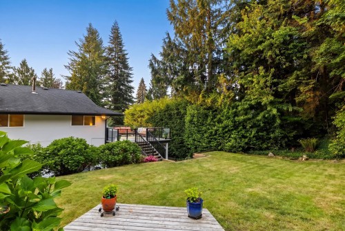 1438 Mcnair Drive, North Vancouver, BC 