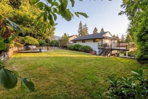 1438 Mcnair Drive, North Vancouver, BC 