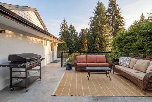 1438 Mcnair Drive, North Vancouver, BC 