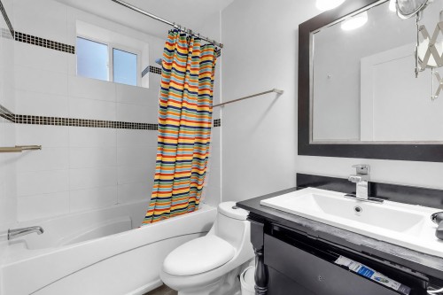 2922 41St Avenue W, Vancouver, BC 