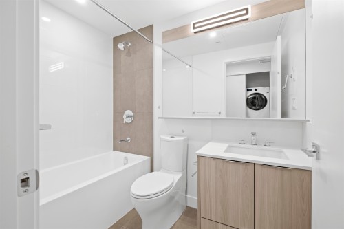 2301-901 Lougheed Highway, Coquitlam, BC 