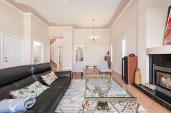 1351 Duthie Avenue Burnaby, BC V5A 2R5