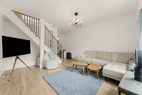 266 32Nd Avenue E, Vancouver, BC 
