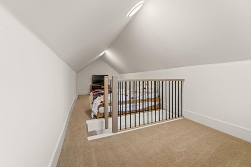 266 32Nd Avenue E, Vancouver, BC 