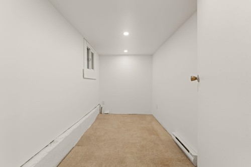266 32Nd Avenue E, Vancouver, BC 