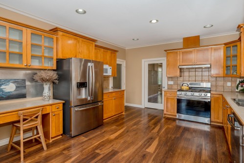 3933 Garry Street, Richmond, BC 