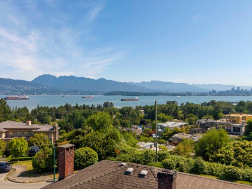 4514 Bellevue Drive, Vancouver, BC 