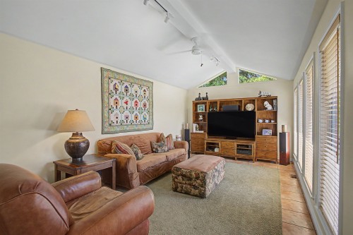 6541 Grant Street, Burnaby, BC 