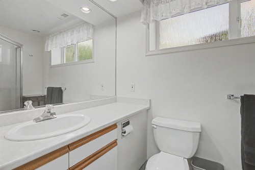 6541 Grant Street, Burnaby, BC 