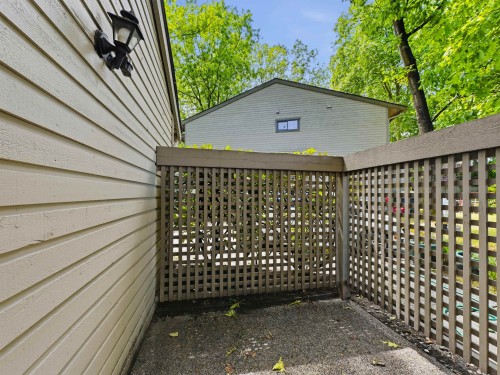 5837 Mayview Circle, Burnaby, BC 