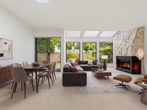 5837 Mayview Circle, Burnaby, BC 