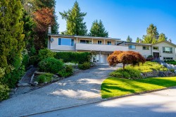 259 College Park Way  Port Moody, BC V3H 1S5