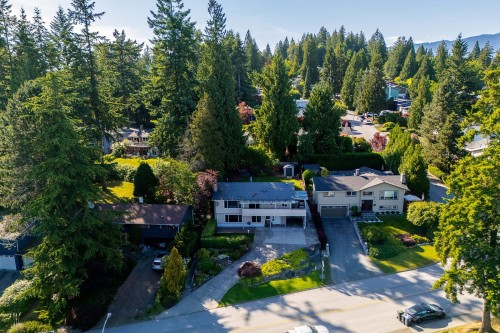 259 College Park Way, Port Moody, BC 