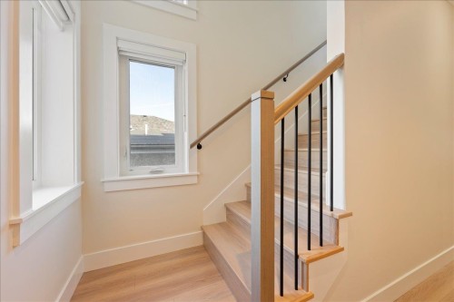4854 Slocan Street, Vancouver, BC 