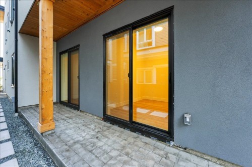 4854 Slocan Street, Vancouver, BC 