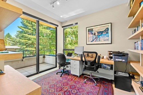 4001 32Nd Avenue W, Vancouver, BC 