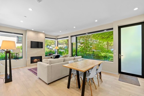 4001 32Nd Avenue W, Vancouver, BC 