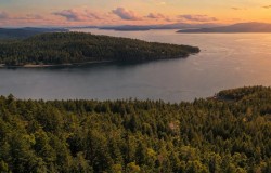 346 Deacon Hill Road  Mayne Island, BC V0N 2J2