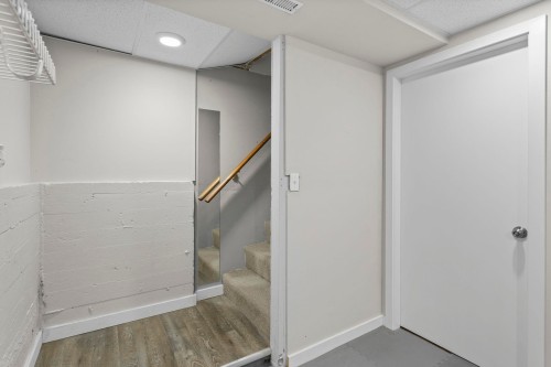 2925 Mcgill Street, Vancouver, BC 