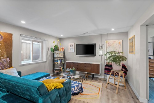 2925 Mcgill Street, Vancouver, BC 