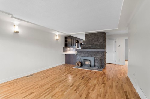 2925 Mcgill Street, Vancouver, BC 