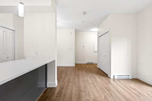 12-4033 Dominion Street, Burnaby, BC 