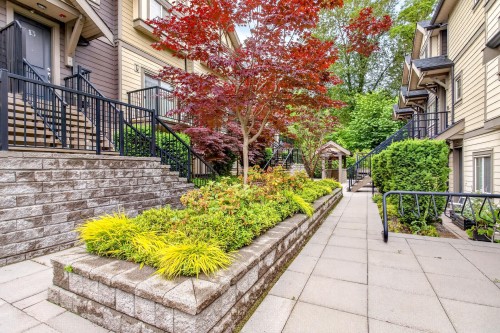 12-4033 Dominion Street, Burnaby, BC 