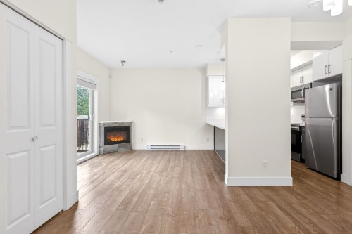12-4033 Dominion Street, Burnaby, BC 