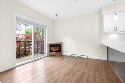 12-4033 Dominion Street, Burnaby, BC 