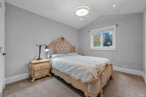 4217 16Th Avenue W, Vancouver, BC 