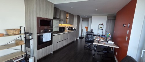 3004-4890 Lougheed Highway, Burnaby, BC 