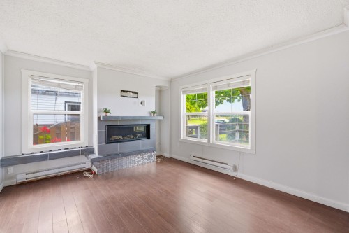 11 Catalina Crescent, Richmond, BC 