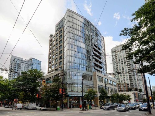 906-822 Seymour Street  Vancouver, BC V6B 1L7
