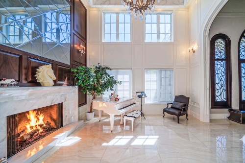 4751 Granville Avenue, Richmond, BC 