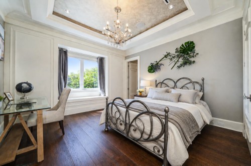 4751 Granville Avenue, Richmond, BC 