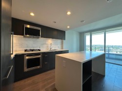 1606-8189 Cambie Street Vancouver, BC V6P 0G6