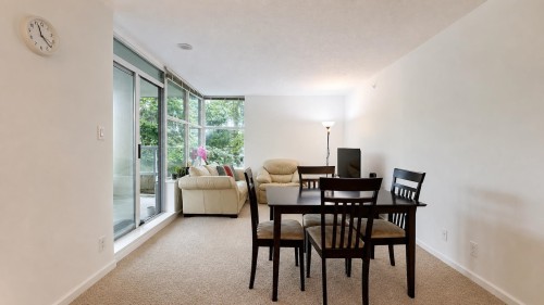 207-9262 University Crescent, Burnaby, BC 