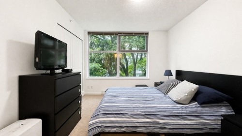 207-9262 University Crescent, Burnaby, BC 