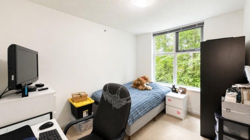 207-9262 University Crescent, Burnaby, BC 