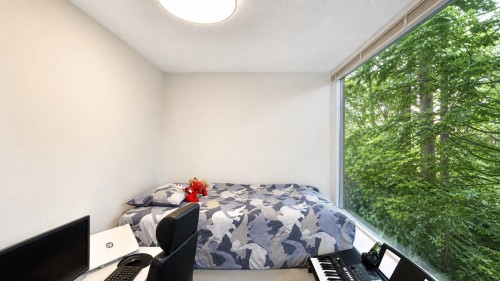 207-9262 University Crescent, Burnaby, BC 
