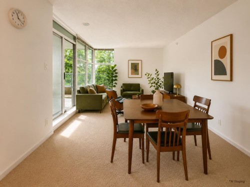 207-9262 University Crescent, Burnaby, BC 
