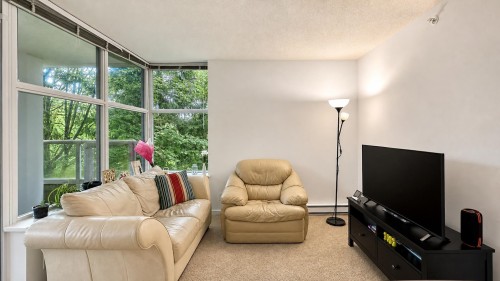 207-9262 University Crescent, Burnaby, BC 